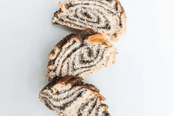 Pão Doce de Fermentação Natural com Canela e Açúcar Mascavo